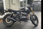 Motorcycle Royal Enfield Bear 650