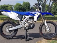 Motorcycle yamaha WR450