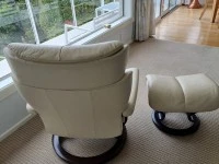 Stressless chair w footstool - VG condition - pickup DUNEDIN