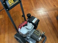 Pressure washer