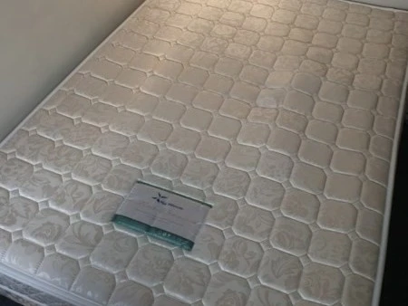 Double mattress and base