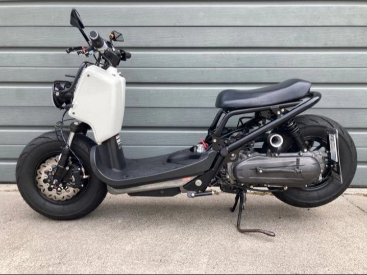Motorcycle Honda Zoomer