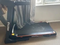 King bed, Queen bed, Dresser, Dining table with 5 chairs, 198 litre fr...