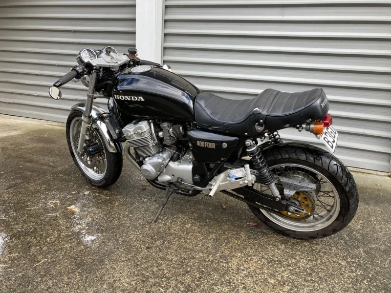 Motorcycle Honda CB400/4