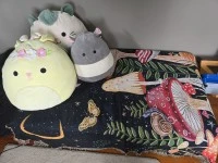 Two seater couch, Arm chair, Arm chair