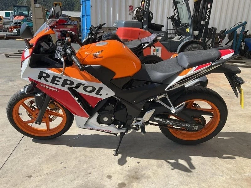 Motorcycle Honda cbr 300