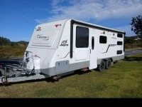 2 axle caravan 2.3t