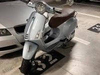 Motorcycle Vespa Primavera