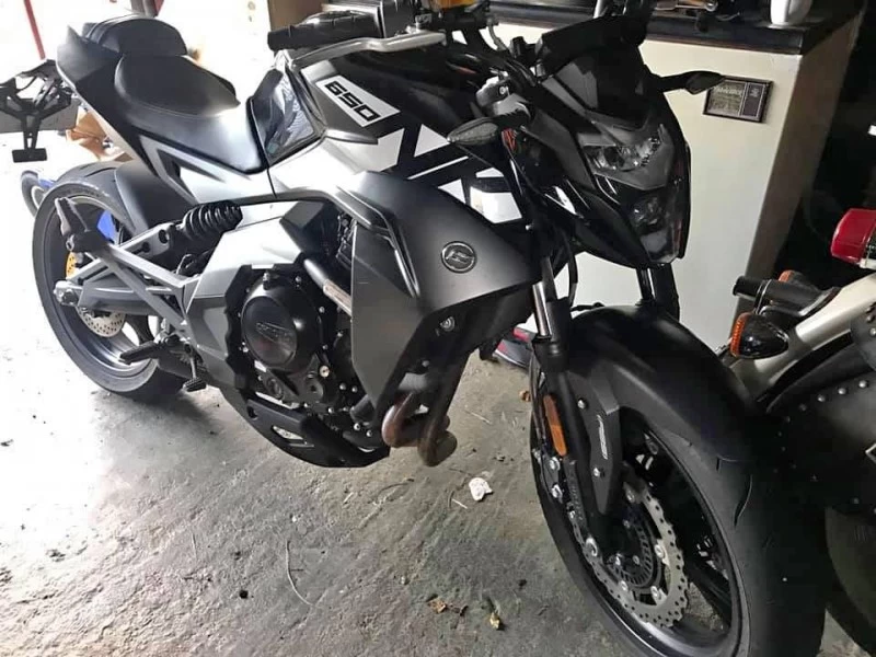 Motorcycle CF Moto 650NK