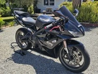 Motorcycle Triumph Daytona 675