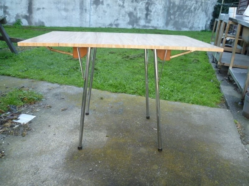 FORMICA DROPSIDE TABLE in really like new order. Light coloured, Chrom...
