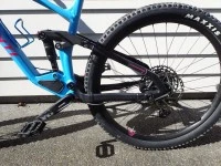 Avanti LT2 Mountain Bike - BLUE - LARGE - WHEEL SIZE 29- AS NEW!