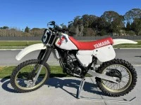 Motorcycle Yamaha YZ125J