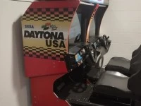 *Daytona USA Twin Arcade*