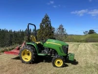 John Deere 3520 with Slasher