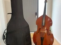 Three Quarter size Double bass in excellent condition as good as new