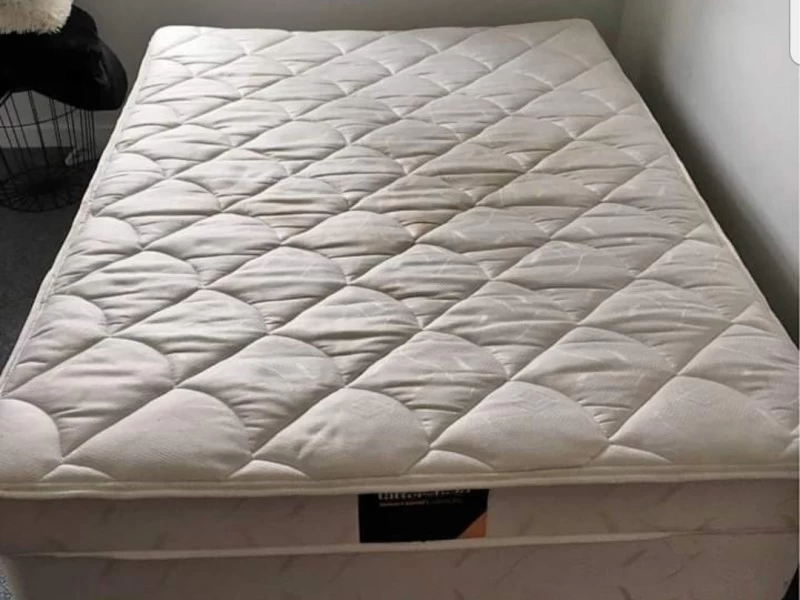 Double mattress and base