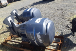 2x outboard boat motors