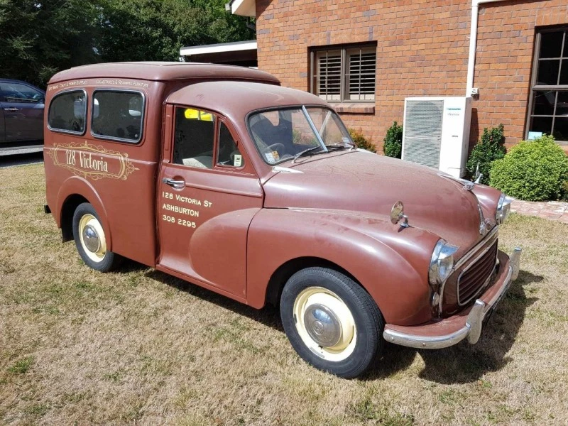 Morris 1000 Van