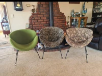 Retro Lip/Stingray chair