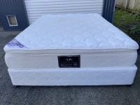 Queen bed