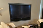 85 inch plasma TV 2.0m x 1.2m 118kg