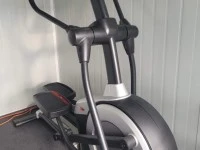 Cross trainer