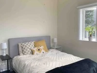 Queen bed, Free standing mirror