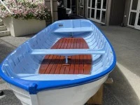 Small boat small dinghy - clinker