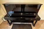 Yamaha 121cm upright piano