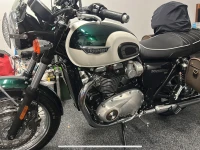 Motorcycle Triumph Bonneville T120