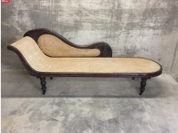 Chaise lounge