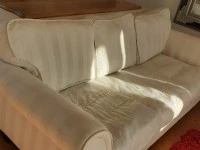 2x sofas 2 and 3 seater