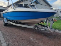 Motorboat 5.5m 180 bowrider
