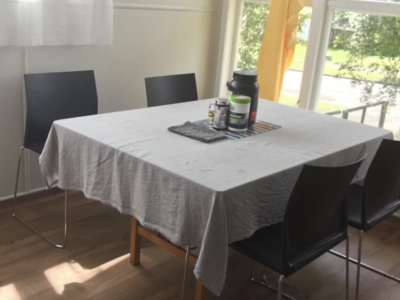 Couch, Dining table