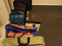 6 luggage/packages