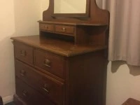 Dresser