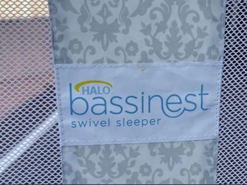 Halo Bassinest Swivel sleeper