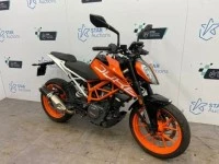 Motorcycle KTM 390 duke