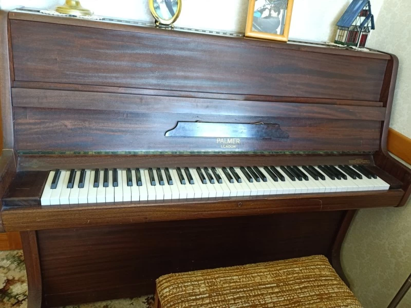Palmer England piano