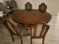 Dinning Table and Chairs