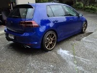 Volkswagen Golf r