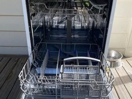 Midea Dishwasher