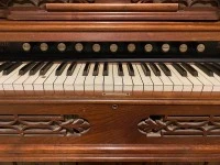 Antique ORGAN