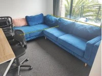 Table & Sofa, sofa