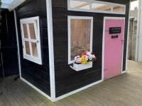 Children's playhouse