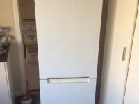 Samsung fridge freezer 290lt