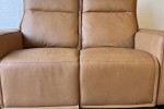 2.5 seater lazy boy reclining couch