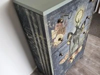 Wood cabinet