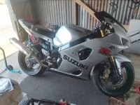 Motorcycle Suzuki' 2003 GSX-R 2000